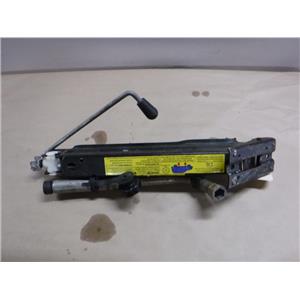 MERCEDES ML320 FACTORY WEEL TIRE JACK - OEM