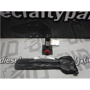 2004 - 2005 GMC 2500 CREWCAB  SLT TIRE JACK WHEEL KIT OEM 6.6 DIESEL LB7 OEM