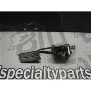 2003 - 2004 FORD F350 F250 LARIAT 6.0 DIESEL AUTO FUEL PEDAL OEM 3C44-9F836AC