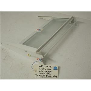 GE Refrigerator WR71X2706, TUCK AWAY SPLIT GLASS SHELF