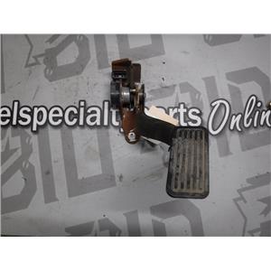 2001 - 2004 GMC 2500 SIERRA 6.6 LB7 DURAMAX DIESEL FUEL PEDAL ACCELERATOR