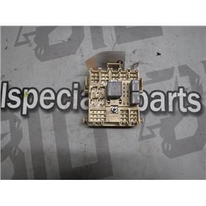 2001 - 2003 CHEVROLET 2500 3500 6.6 LB7 DIESEL POWER DISTRIBUTION BOX FUSE