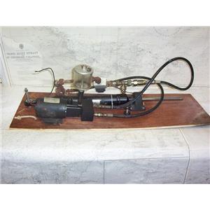 Boaters’ Resale Shop of TX 2112 1542.07 AUTONAV AUTOPILOT HYDRAULIC DRIVE UNIT