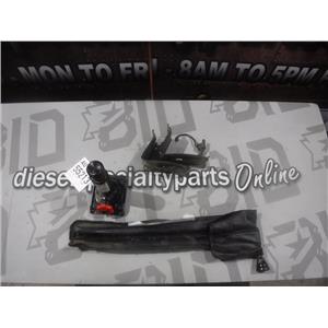 2004 2005 CHEVROLET 2500 3500 SLE 6.6 LLY DIESEL OEM JACK WHEEL TIRE KIT CHOKES