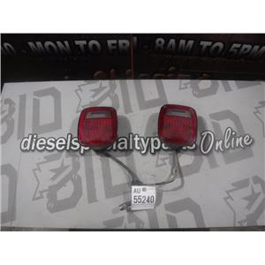 1997 - 2002 JEEP WRANGLER TJ OEM TAIL LIGHTS PASSENGER DRIVER (SET) PAIR SIGNAL