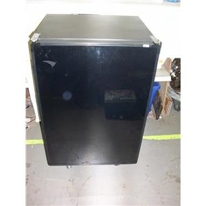 Boaters’ Resale Shop of TX 2203 0142.01 NORCOLD DE0788B REFRIGERATOR/FREEZER