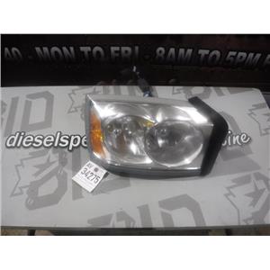 2005 - 2007 DODGE DAKOTA SLT OEM PASSENGER SIDE HEADLIGHT SIGNAL MARKER