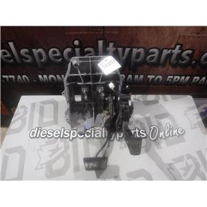 2009 - 2013 DODGE RAM 1500 5.7 HEMI AUTO 4X4 LARAMIE POWER PEDALS FUEL BRAKE OEM