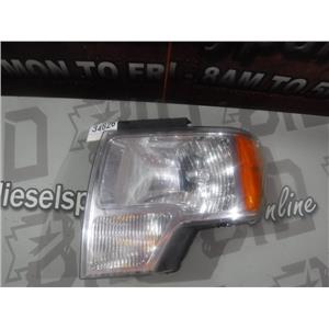2011 - 2014 FORD F150 XLT LARIAT OEM DRIVERS SIDE HEADLIGHT SIGNAL MARKER LIGHT