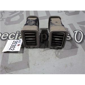2003 2004 GMC 2500 SLT 6.6 LB7 DIESEL OEM DASH VENTS (PAIR) BEIGE TAN