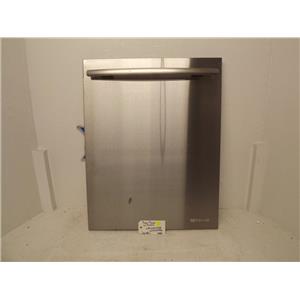 Jenn-Air Dishwasher WPW10409495 W10409496 Door Panel w/Handle Used