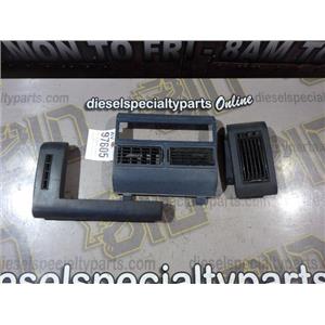 1994 1995 GMC 3500 6.5 DIESEL MANUAL 4X4 OEM DASH VENTS AC HEAT SET (3) BLUE