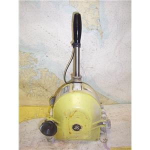 Boaters’ Resale Shop of TX 2212 0121.01 WHALE GUSHER 25 MANUAL PUMP & HANDLE