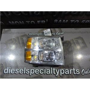 2008 2009 CHEVROLET 1500 5.3 AUTO 4X4 LT OEM PASSENGER SIDE HEAD LIGHT SIGNAL