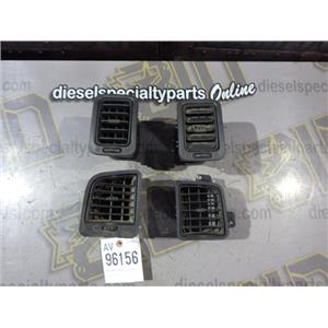 2004 2005 CHEVROLET 3500 6.6 LLY DIESEL 4X4 AUTO OEM DASH VENTS (4) CHARCOAL