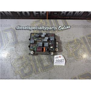 2001 2002 CHEVROLET 2500 3500 6.6 LB7 DIESEL AUTO 2WD OEM FUSE BLOCK 15328827-03