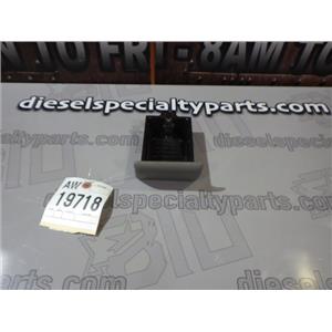 2001 2002 CHEVROLET 2500 3500 LT 6.6 LB7 AUTO 4X4 OEM INTERIOR ASHTRAY INSERT