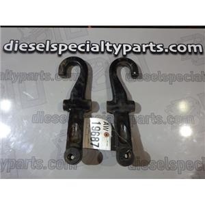 2001 2002 CHEVROLET 2500 3500 LT 6.6 LB7 AUTO 4X4 OEM FRONT TOW HOOKS (PAIR)