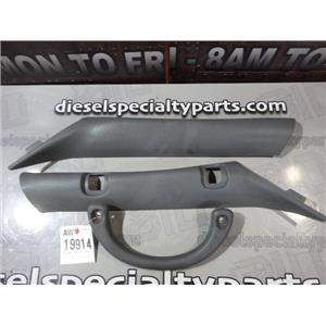 2004 - 2007 INTERNATIONAL 4300 DURASTAR DT466 AUTO OEM GRAB HANDLES (GREY)