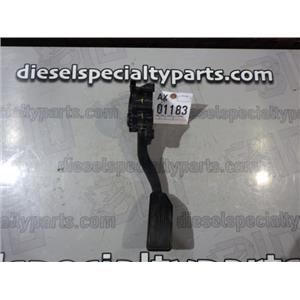 2014 2015 FORD F250 F350 LARIAT CREW 6.2 AUTO 4X4 OEM GAS FUEL PEDAL CU9C9F836AB