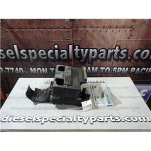 2005 2006 2007 FORD F350 F250 LARIAT 6.0 DIESEL AUTO BATTERY BOX TRAY W/ COVER