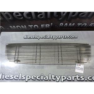 2004 2005 GMC 2500 3500 6.6 LLY DIESEL ZF6 4X4 OEM STAINLESS STEEL GRILLE INSERT