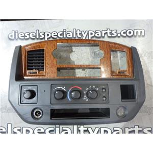 2006 2007 DODGE RAM 1500 5.7 HEMI  AUTO 4X4 DASH WOODGRAIN 4X4 VENTS HEATER