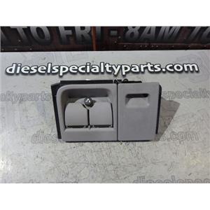 1999 2000 GMC 3500 6.5 DIESEL NV4500 4X4 ASHTRAY W/ POWER POINT 12V LIGHT GREY