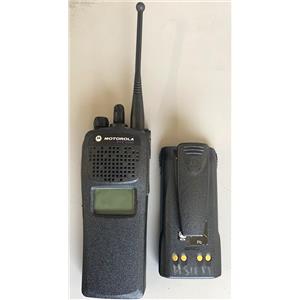 Motorola XTS 2500 Mod 1.5 UHF R2 450-520 MHz portable P25 Two Way Radio XTS2500