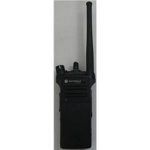 Motorola APX 6000 UHF portable P25 radio Model H98SDD9PW5AN TESTED TO POWER ON !