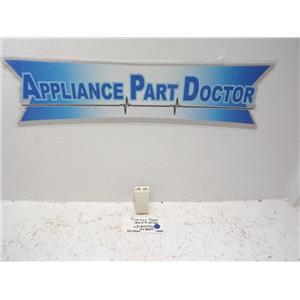 Kenmore Refrigerator WP849996 943824 Freezer Shelf Cap Used