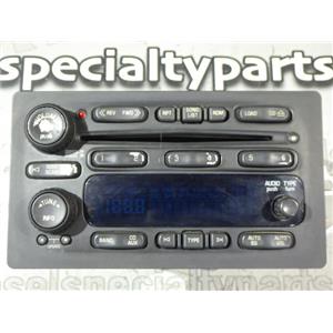 2004 2005 GMC 2500 3500 6.6 LLY DIESEL AUTO 4X4 OEM STEREO 6 DISC CD 10359577