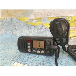 Boaters' Resale Shop of TX 2409 0745.02 ICOM RADIO IC-M402 w BAD RAM MIC INPUT