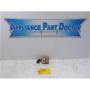 Thermador Range 00754658 15-10-320 Regulator Used