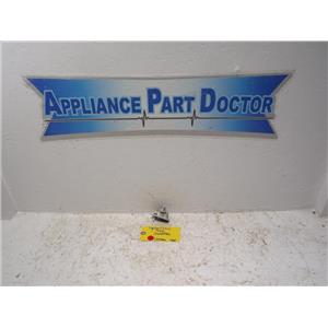 Electrolux Range 316524800 Ignitor Orifice Assy Used