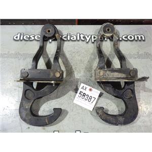 2010 2011 DODGE RAM 1500 5.7 HEMI AUTO 4X4 OEM FRONT FRAME MOUNT TOW HOOKS PAIR