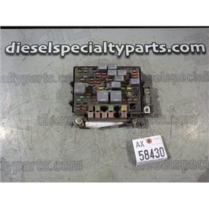 2003 - 2004 CHEVROLET 2500 3500 6.6 LB7 DIESEL AUTO 4X4 OEM FUSE JUNCTION BOX