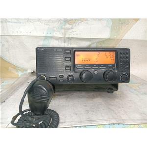 Boaters’ Resale Shop of TX 2411 2277.01 ICOM IC-M710 SSB TRANSCEIVER BASE w MIC