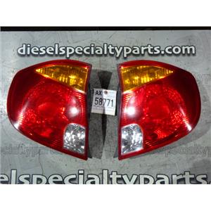 2004 2005 HYUNDAI ACCENT 1.6L ENGINE AUTO SEDAN OEM TAIL LIGHTS (SET) PAIR