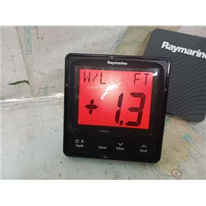 Boaters' Resale Shop of TX 2412 0147.02 RAYMARINE i50 DEPTH DISPLAY E70059 ONLY