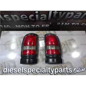 2000 2001 DODGE 2500 3500 SLT LARAIMIE OEM TAIL LIGHTS SIGNAL (SET) PAIR