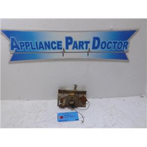 Thermador Range 486957 14-31-623-01 Latch Used