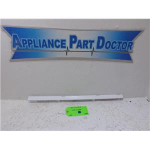GE Refrigerator WR17X4086 Pan Trim RH Used