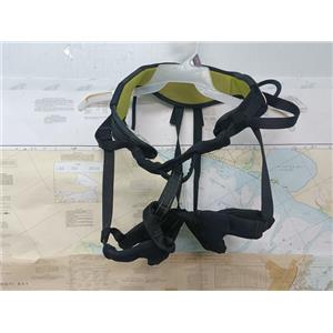 Boaters' Resale Shop of TX 2501 7721.22 SPINLOCK DECK SERIES MAST PRO HARNESS