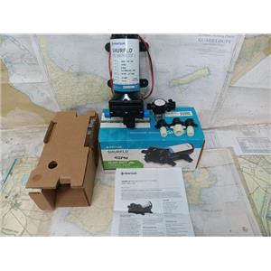 Boaters' Resale Shop of TX 2503 2141.11 PENTAIR 4GPM LIVEWELL PUMP 4648-153-E07