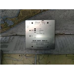 Boaters' Resale Shop of TX 2504 2272.21 SOLAR BOOST 2512iX-HV CONTROLLER ONLY