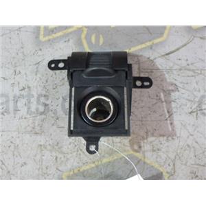 2000 2001 2002 FORD F350 F250 7.3 DIESEL OEM INTERIOR DASH 12V POWER POINT PLUG