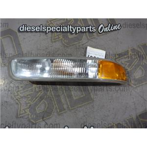 2001 2002 CHEVROLET SLT 2500 3500 OEM RIGHT HAND PASSENGER SIGNAL MARKER LIGHT
