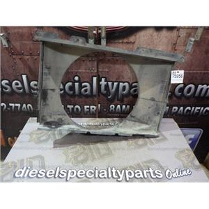2001 2002 CHEVROLET SLT 2500 3500 6.6 LB7 DIESEL OEM FAN SHROUD RADIATOR COVER