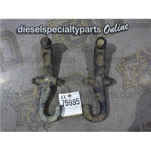 2001 2002 CHEVROLET SLT 2500 3500 6.6 DIESEL AUTO 4X4 OEM FRONT TOW HOOKS (SET)